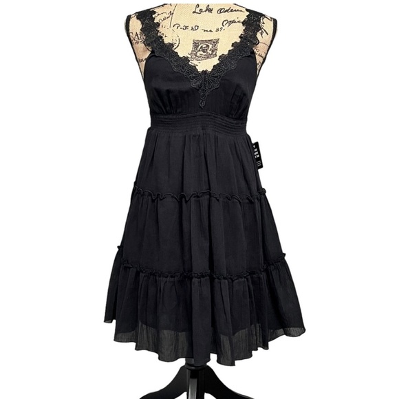 Express Dresses & Skirts - NWOT Gothic Lace Tiered dress